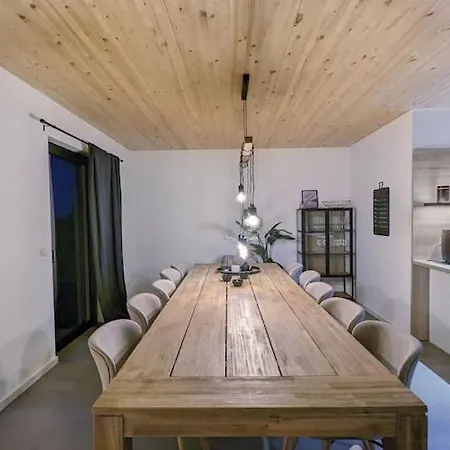 Apartment 48 Mayen